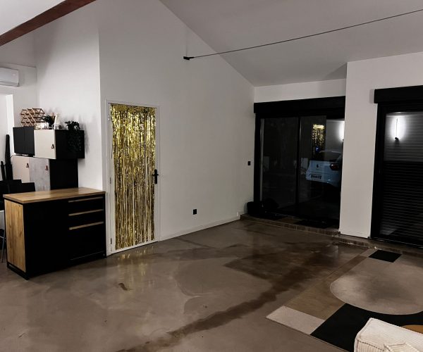 WhatsApp Image 2025-12-05 at 10.12.04 (1)